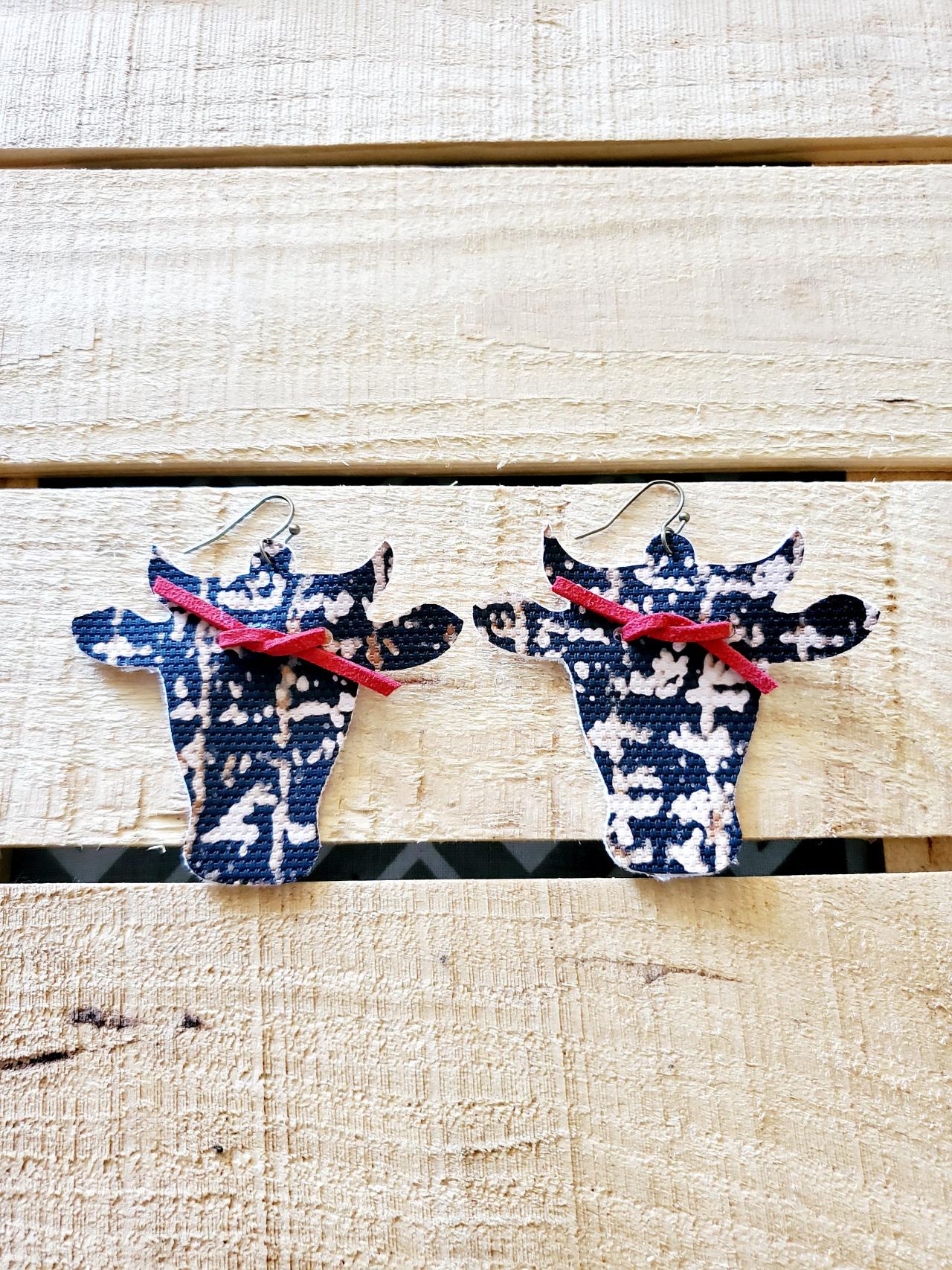 Rustic Leather Cow Head Earrings, Farm Life Earrings, Western Cowgirl Leather Earrings, Cow Jewelry, Cow Dangles, Steer Earrings, Boho Chic