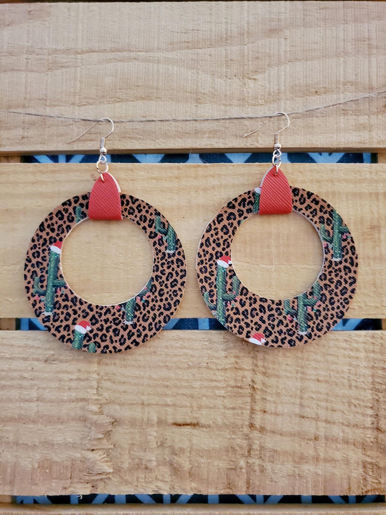 Leopard Christmas Earrings, Southwest Christmas Earrings, Rustic Earrings, Dangle Jewelry, Circle Earrings, Red Jewelry, Metallic Red Boho