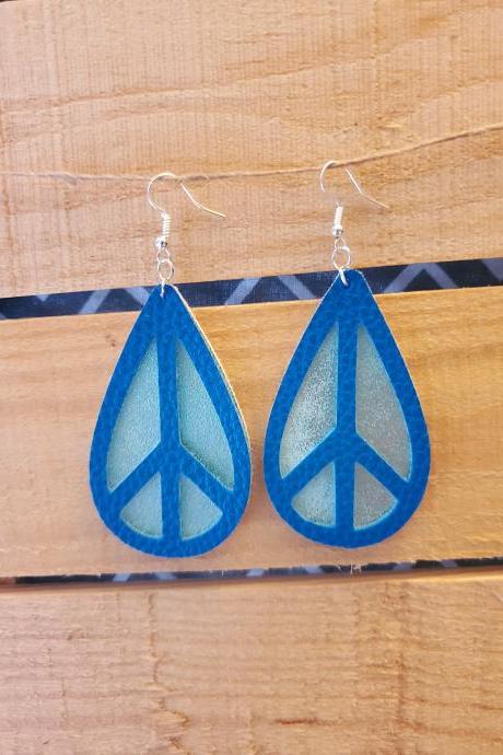 Teal Blue Peace Sign Earrings, Mint Green Teardrop Jewelry, Dangle Jewelry, Boho Hippie Earrings, Peace Symbol, Vintage Style Earrings,